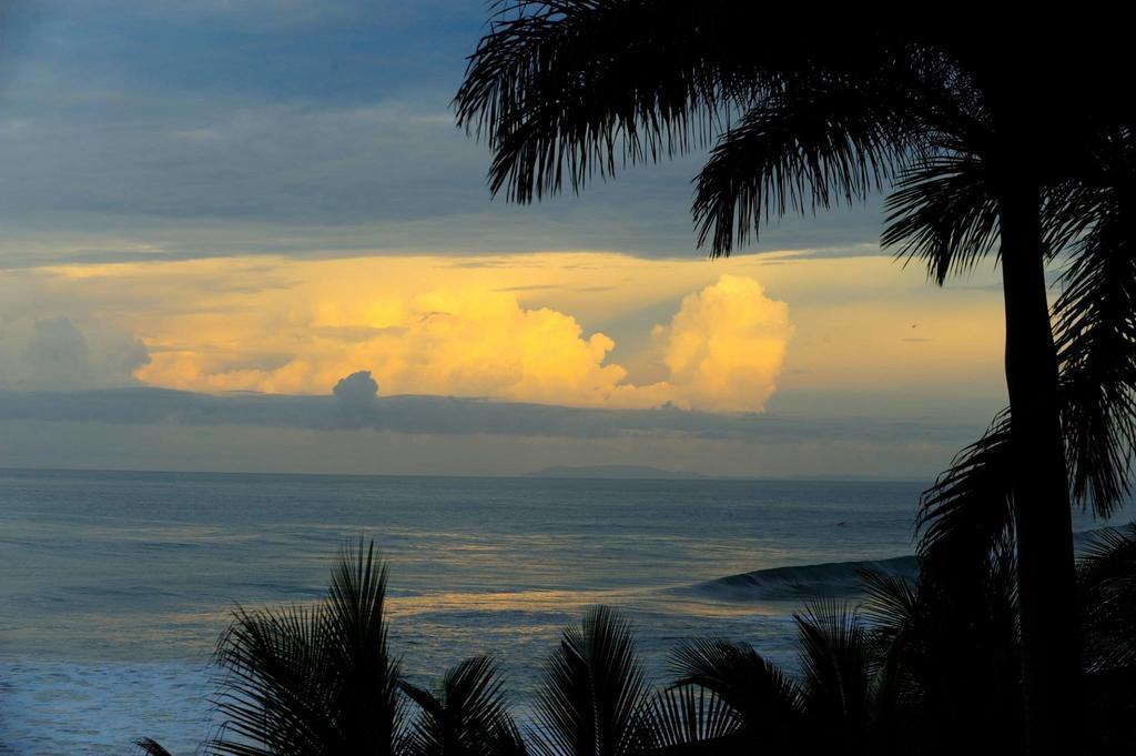 Marea Brava Hotel Jaco Exterior photo